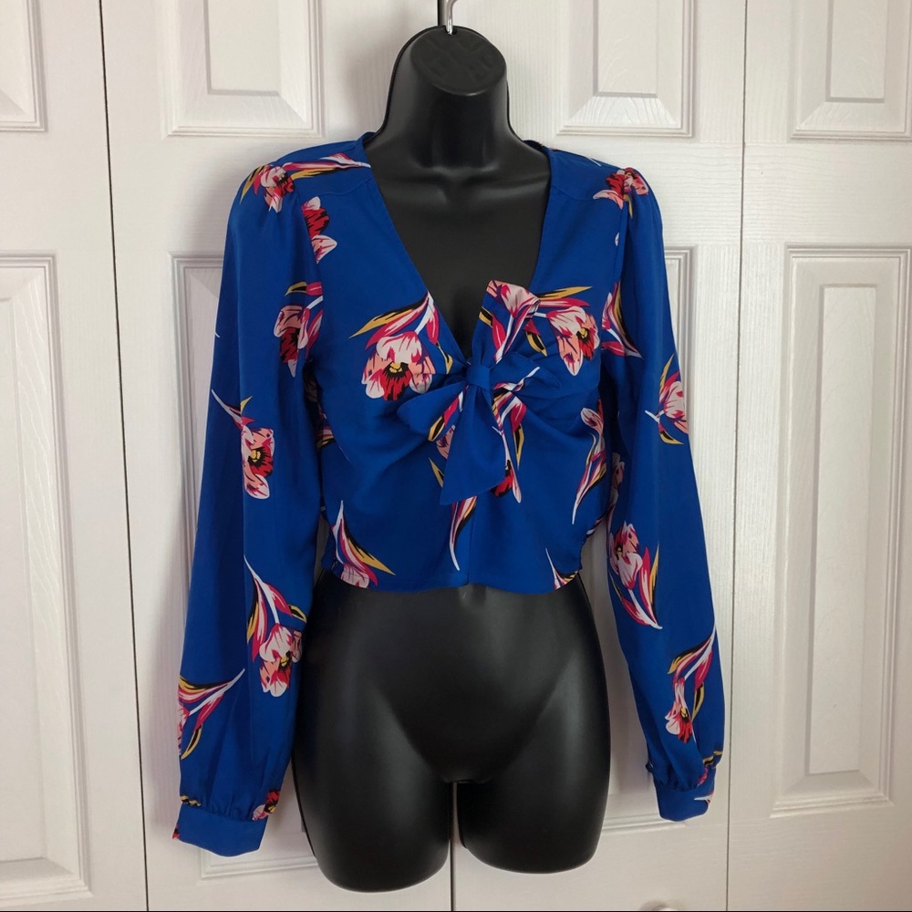 Blue Floral Tied Crop